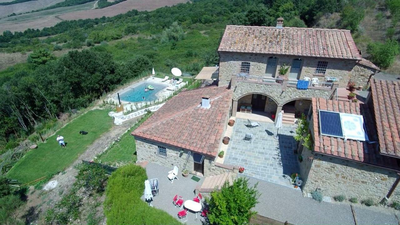 Podere Ripi Волтера Екстериор снимка